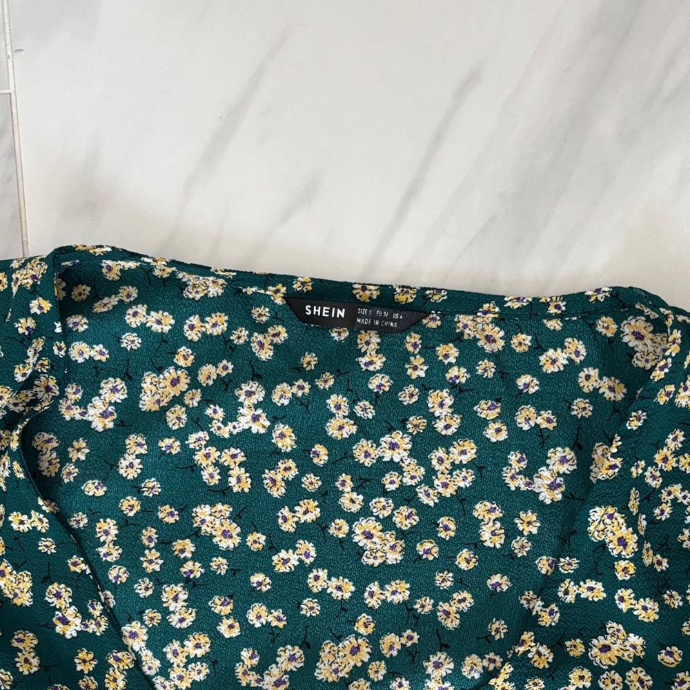 Floral Green Mini Dress - Picture 2 of 6
